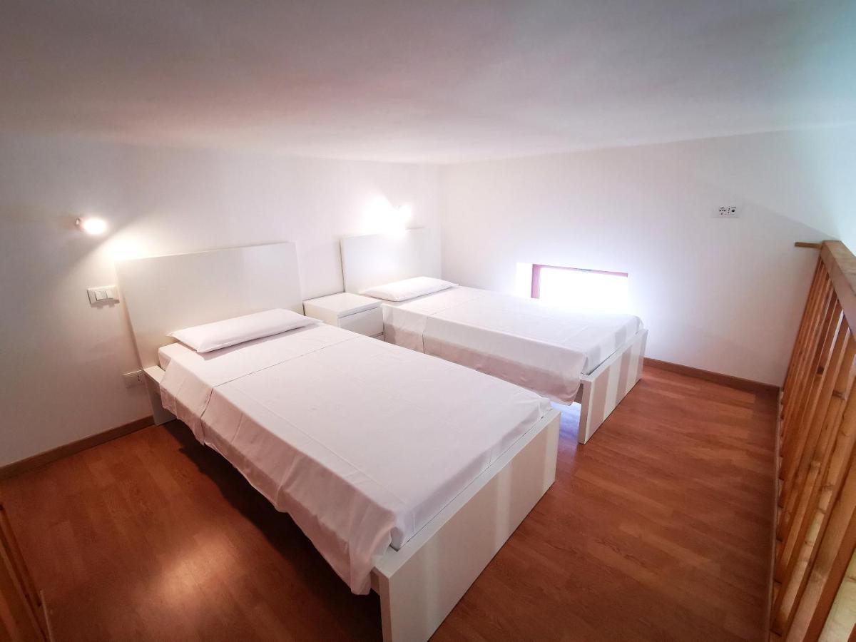 מילאצו Guru House B&B Apartments מראה חיצוני תמונה
